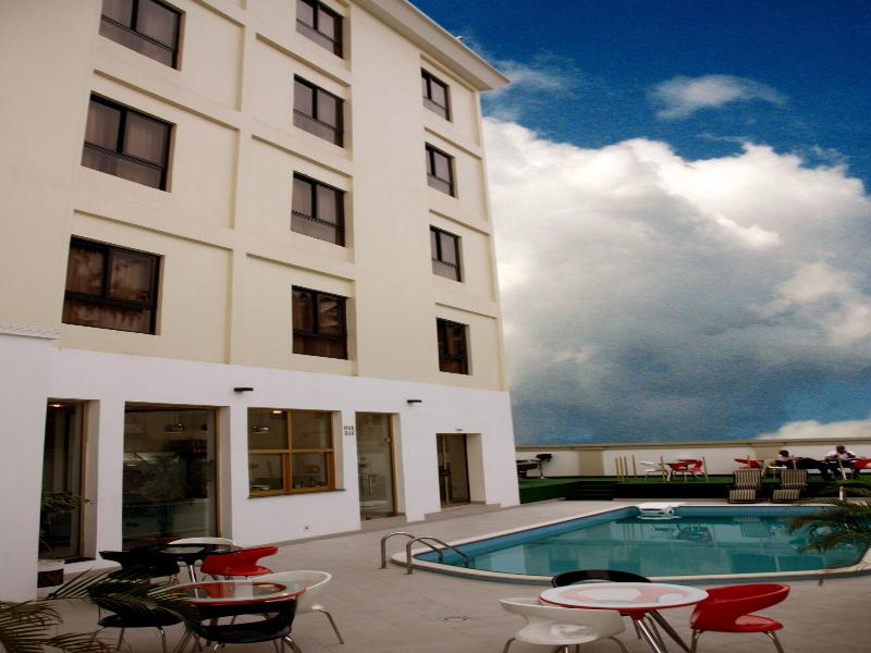 Chesney Hotel image