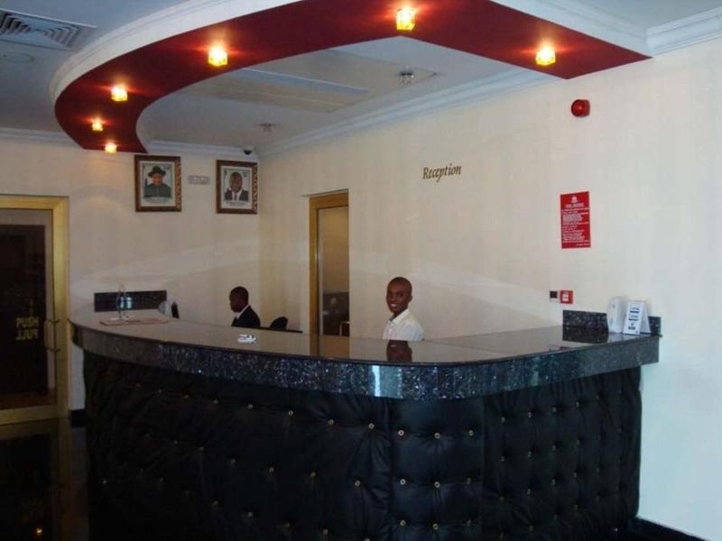Chesney Hotel image