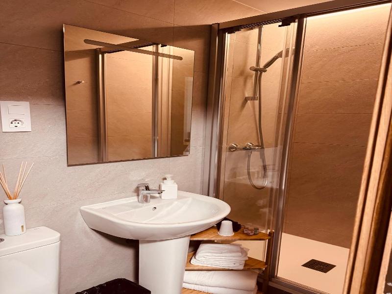 Hostal Patria image