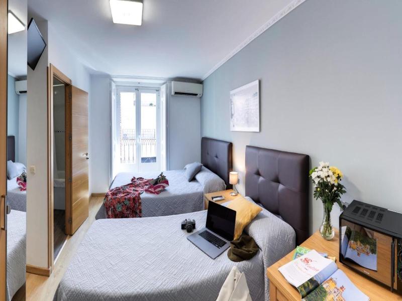 Hostal Patria image