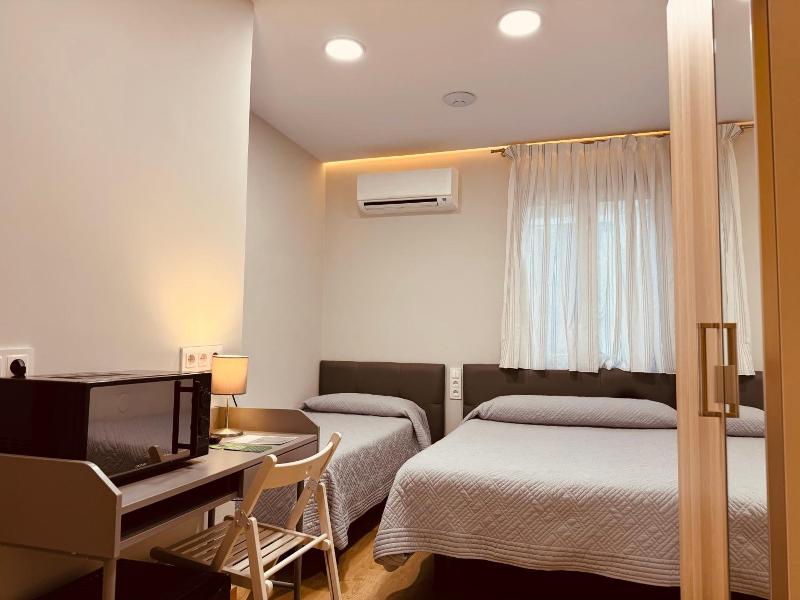 Hostal Patria image