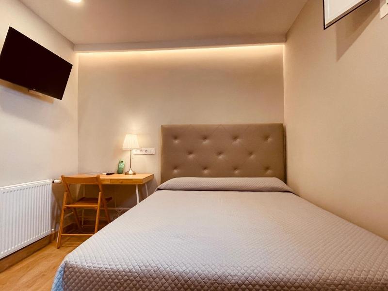 Hostal Patria image