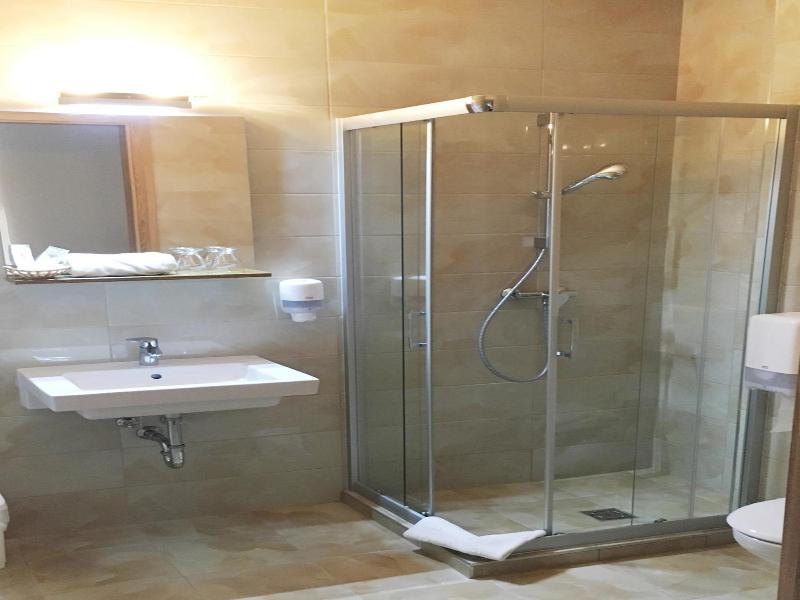 Két Korona Conference and Wellness Hotel image