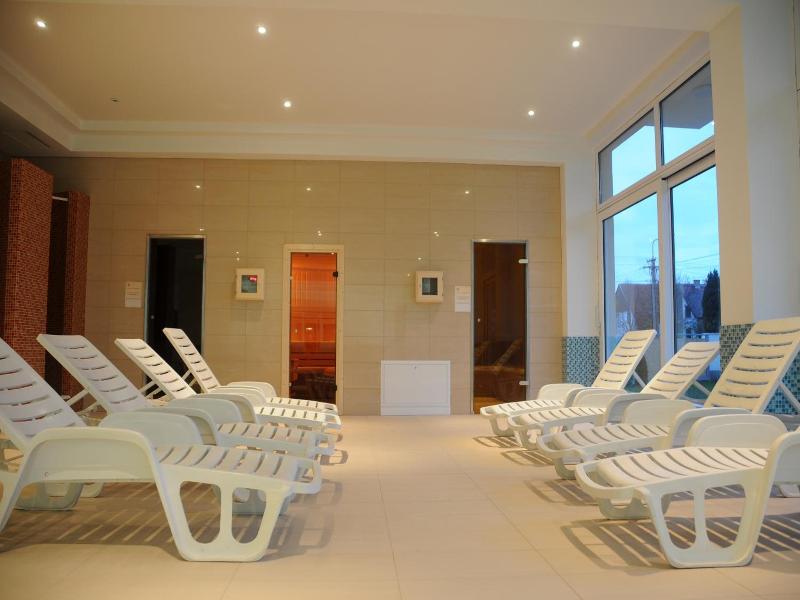 Két Korona Conference and Wellness Hotel image
