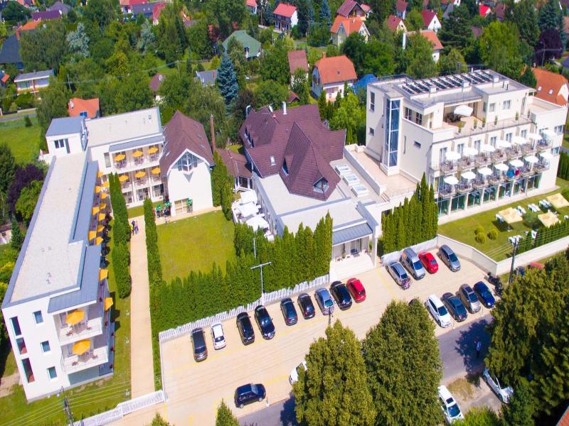 Két Korona Conference and Wellness Hotel image