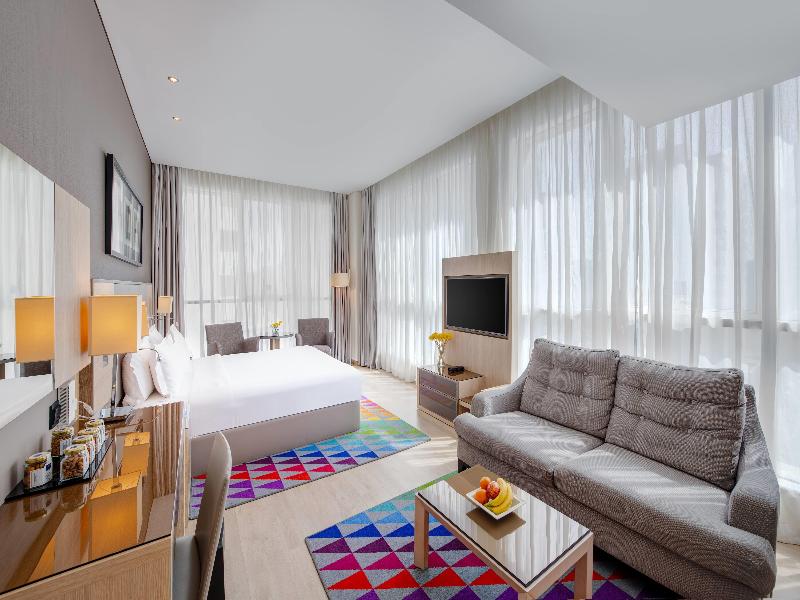 Tryp By Wyndham Abu Dhabi City Centre image