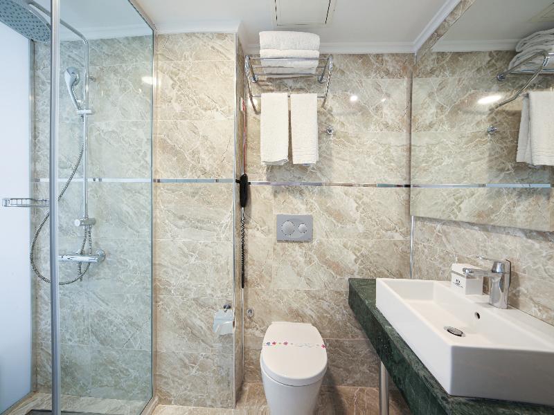 Great Fortune Hotel & Spa image