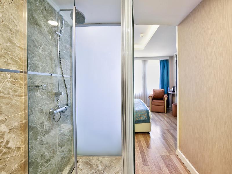 Great Fortune Hotel & Spa image