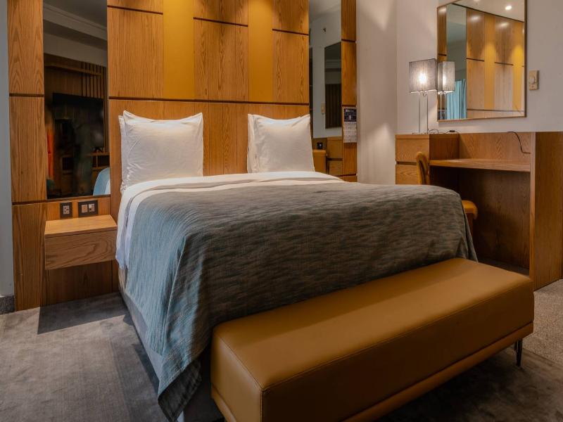 Eko Hotels and Suites image