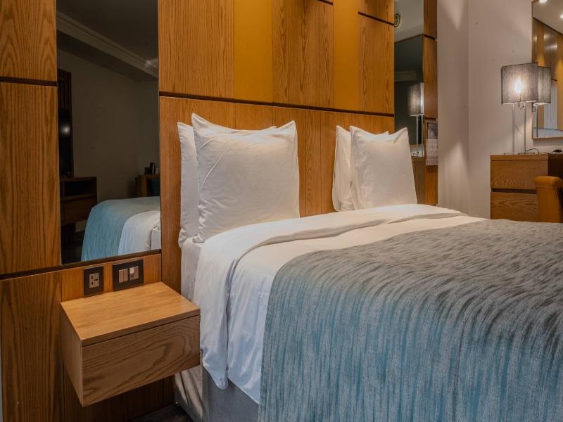 Eko Hotels and Suites image