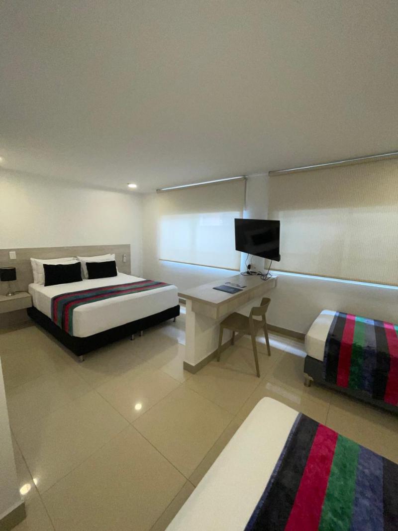 Hotel Suite Comfort image