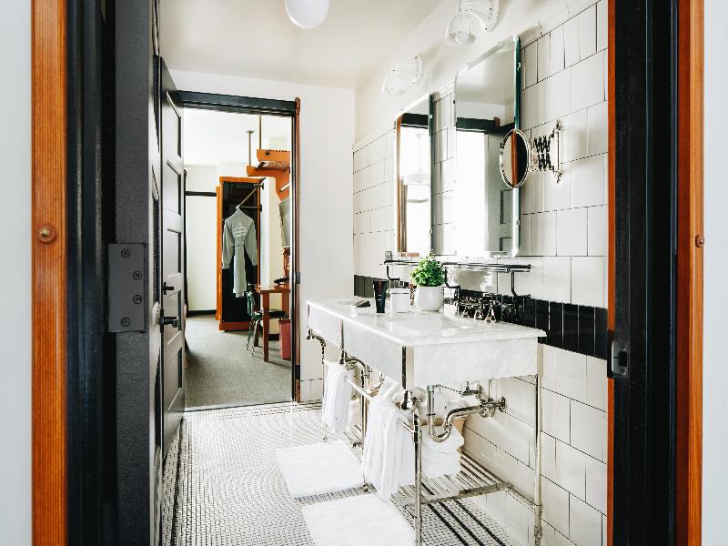 Chicago Athletic Association image