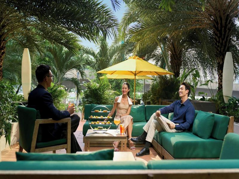 Le Meridien Saigon image