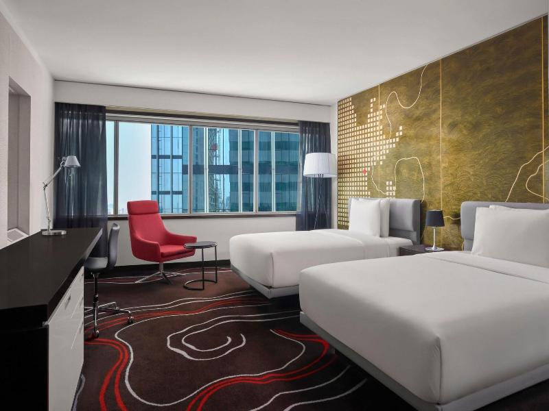 Le Meridien Saigon image
