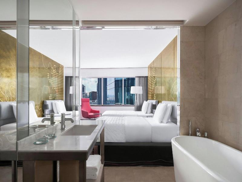 Le Meridien Saigon image