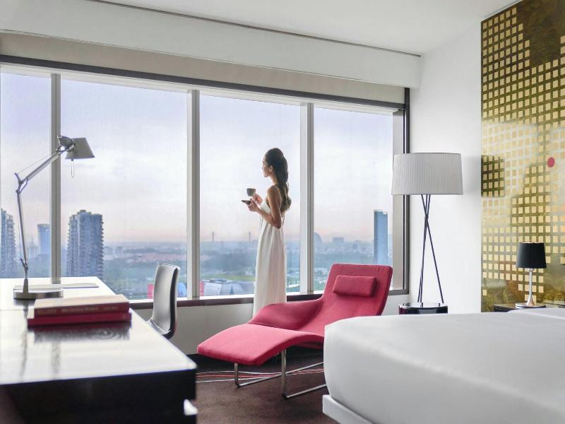 Le Meridien Saigon image
