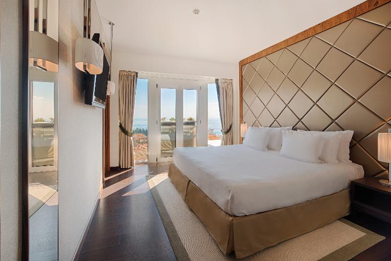 NH Collection Taormina image