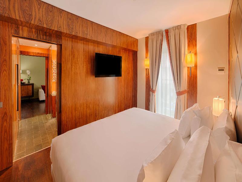 NH Collection Taormina image