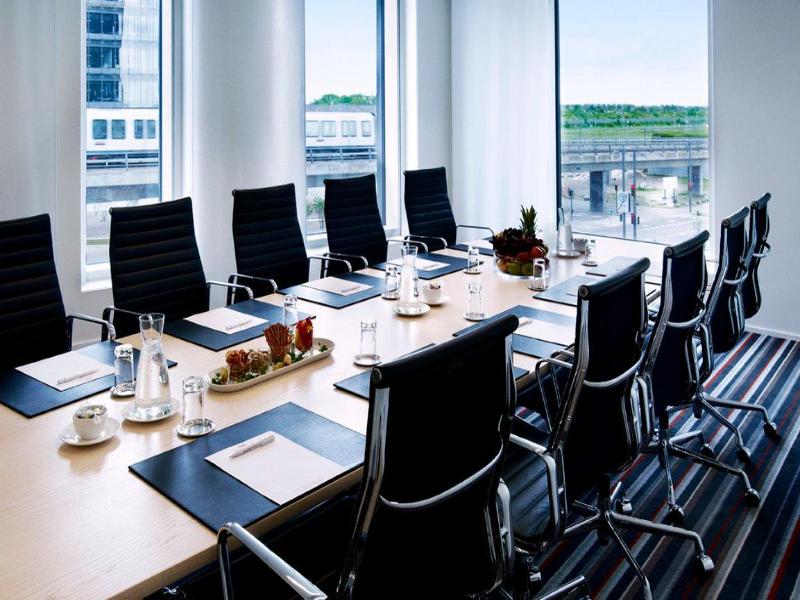 Crowne Plaza Copenhagen Towers image