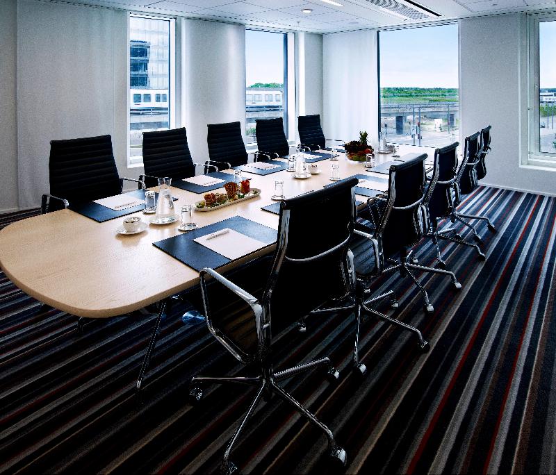 Crowne Plaza Copenhagen Towers image