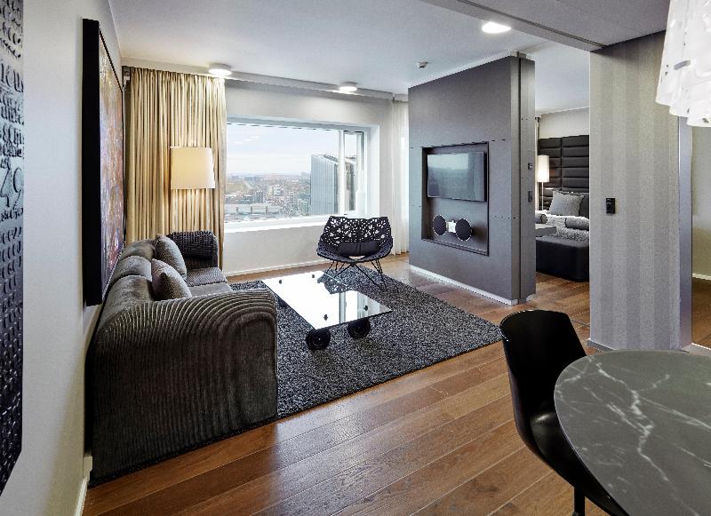 Crowne Plaza Copenhagen Towers image