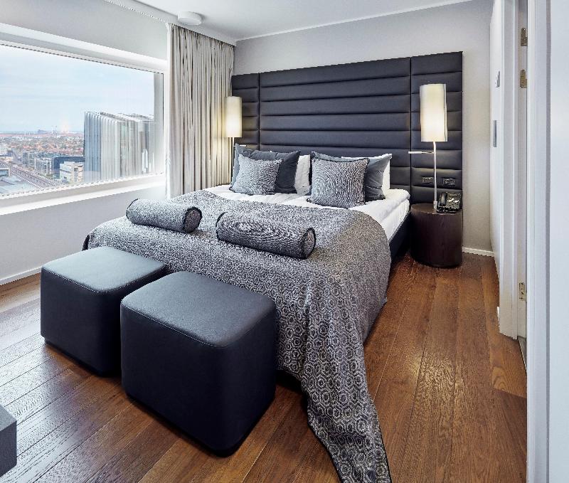 Crowne Plaza Copenhagen Towers image