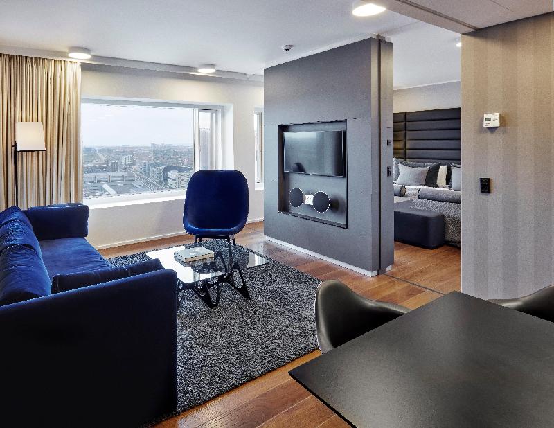 Crowne Plaza Copenhagen Towers image