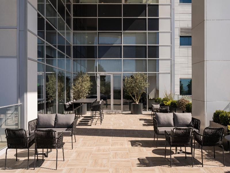 Crowne Plaza Istanbul - West image