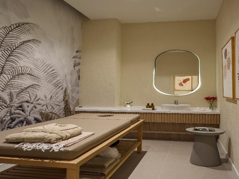 Crowne Plaza Istanbul - West image
