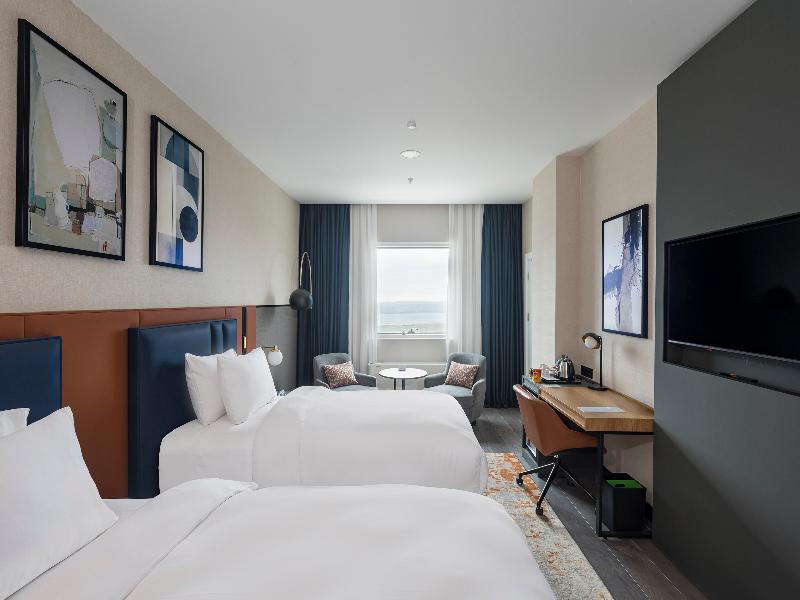 Crowne Plaza Istanbul - West image
