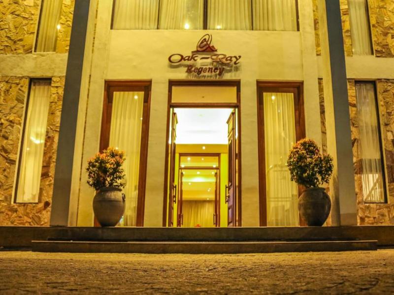 Oak Ray Regency Hotel image