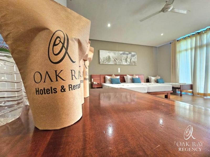 Oak Ray Regency Hotel image