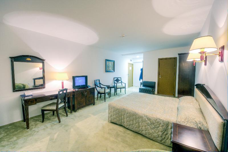 MPM Hotel Merryan image
