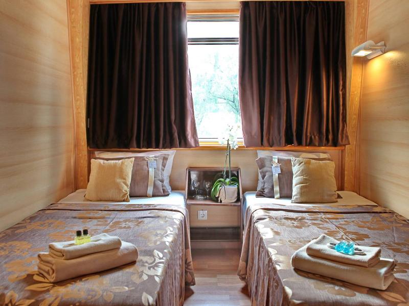 コンパス リバー シティ ボーテル