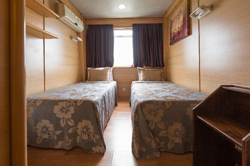 コンパス リバー シティ ボーテル