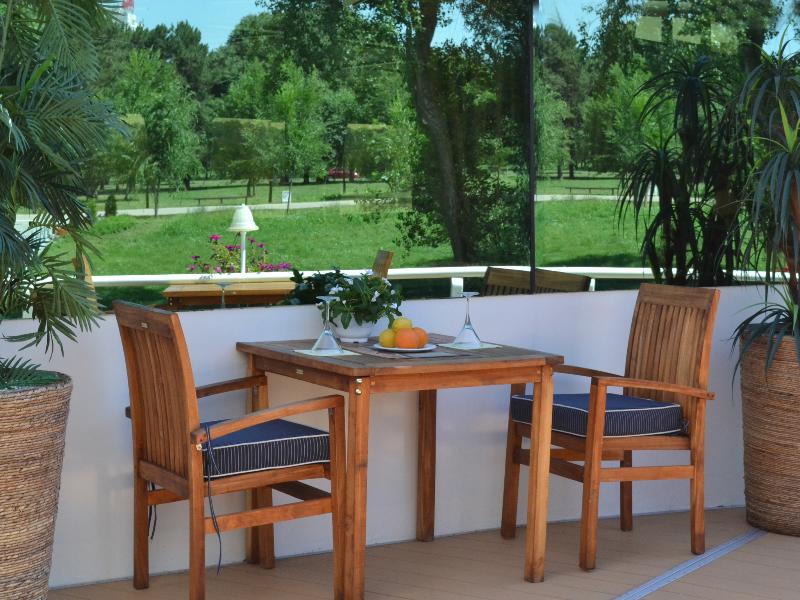 コンパス リバー シティ ボーテル