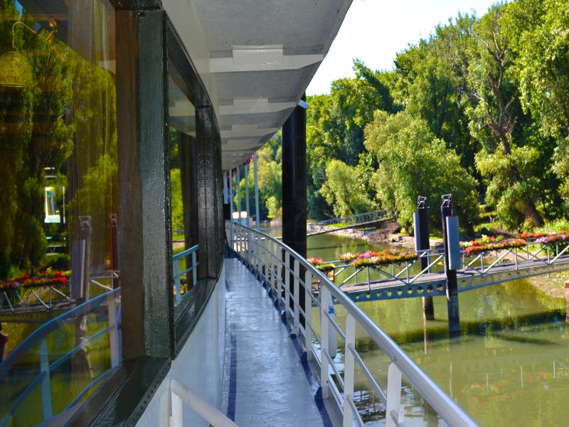 コンパス リバー シティ ボーテル