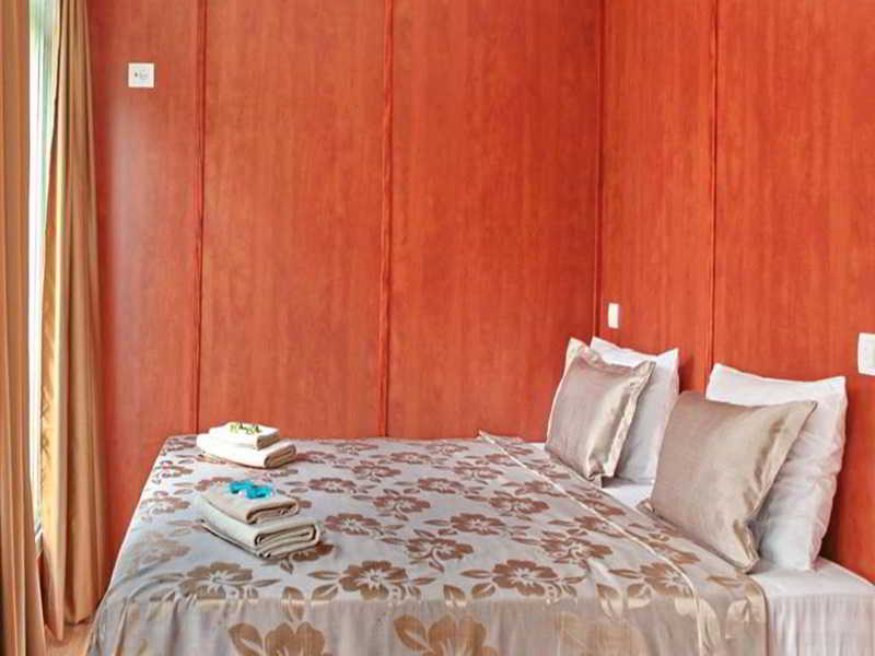 コンパス リバー シティ ボーテル