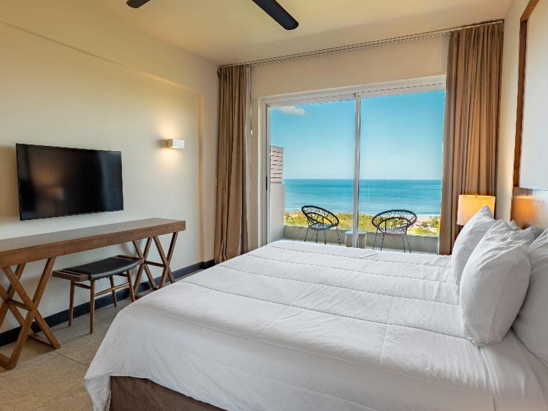 Wyndham Tamarindo image