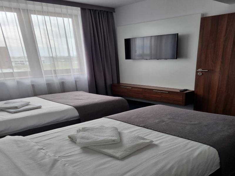 Terminal Hotel image