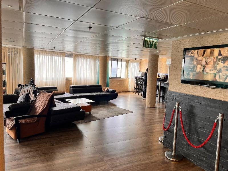 Elis Hotel image