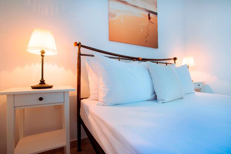 Vithos Aparthotel image