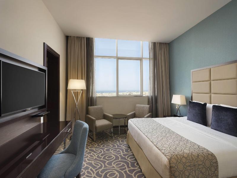 Ramada by Wyndham Abu Dhabi Corniche image