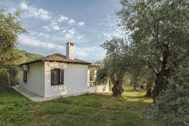 Aeolos image