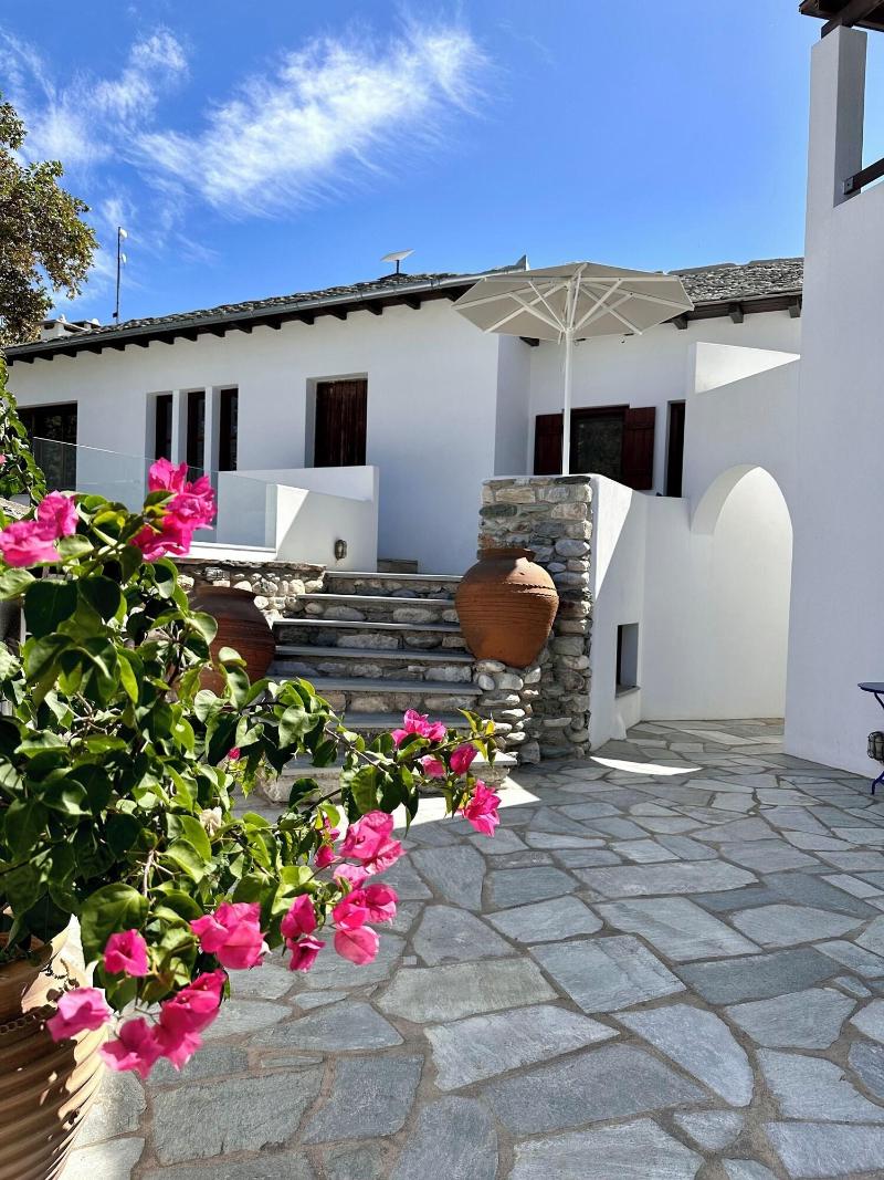 Aeolos image