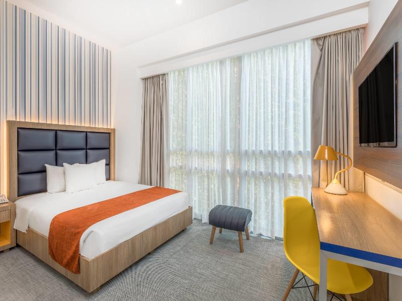 Tryp By Wyndham Mexico City World Trade Center Are image