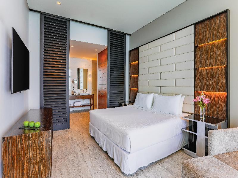 Hilton Vallarta Riviera All Inclusive Resort image
