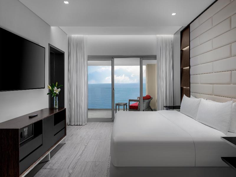Hilton Vallarta Riviera All Inclusive Resort image