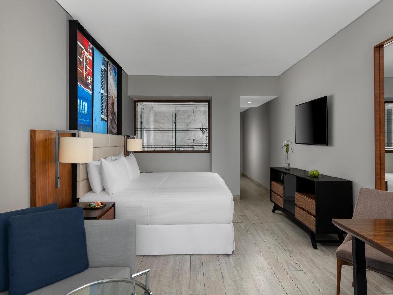 Hilton Vallarta Riviera All Inclusive Resort image