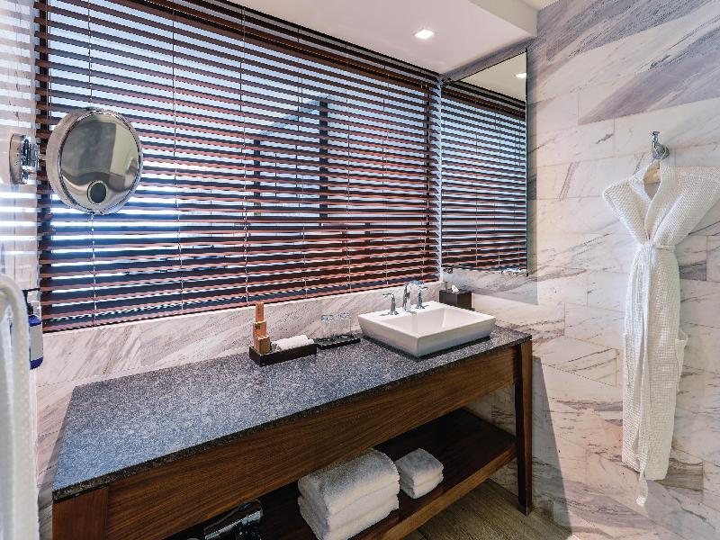 Hilton Vallarta Riviera All Inclusive Resort image